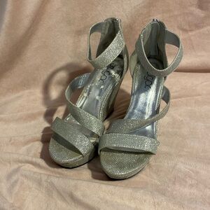 Silver glittery wedges, size 7 1/2, good condition